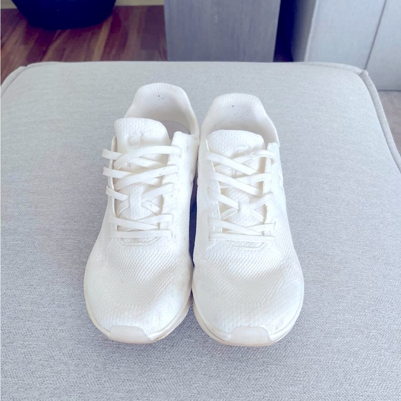 On running Cyclon - Picture 2 of 5